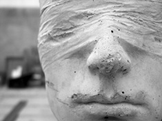 Blindfold trance dance